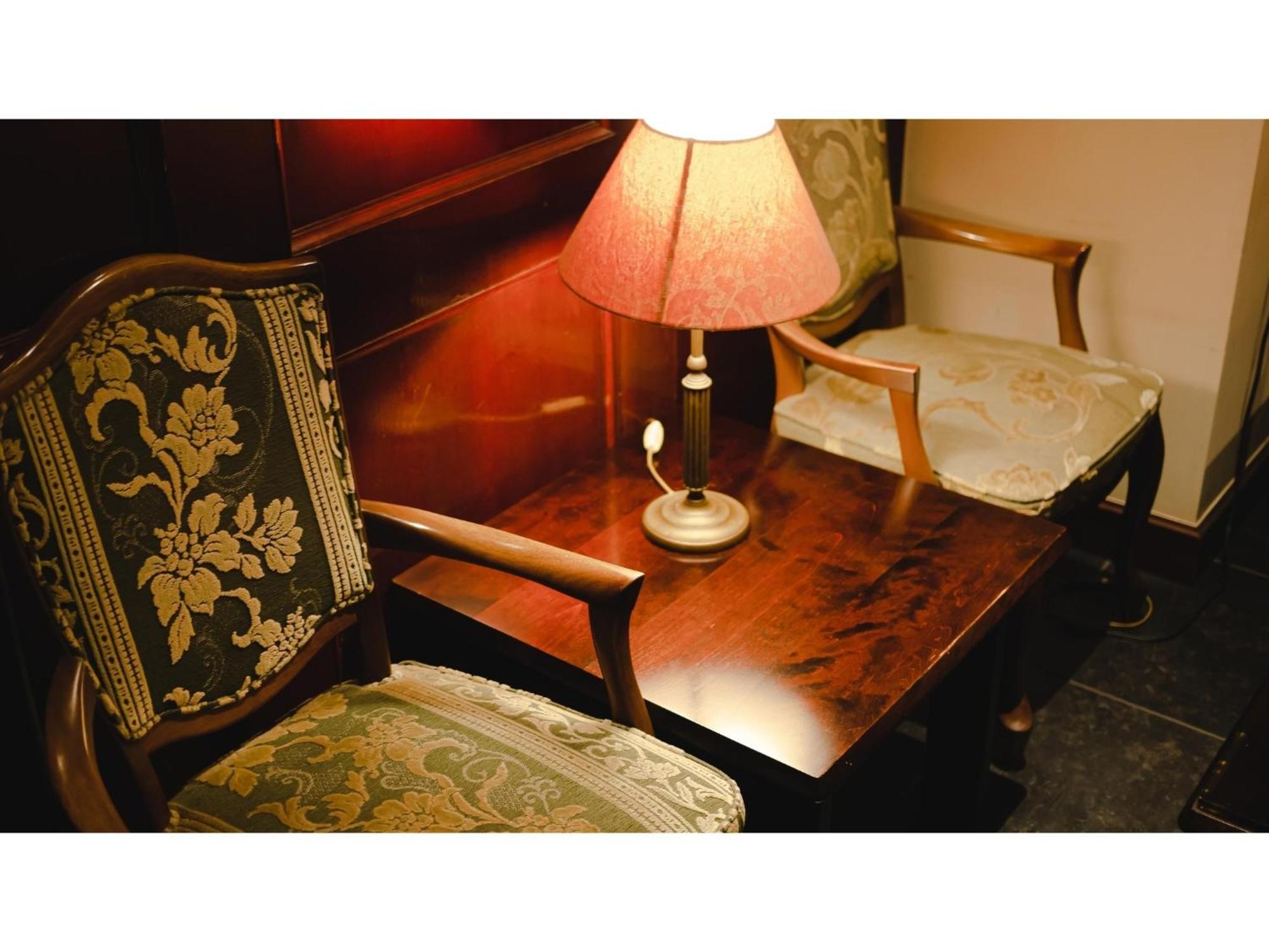 Van Cortlandt Hotel Aira Екстериор снимка