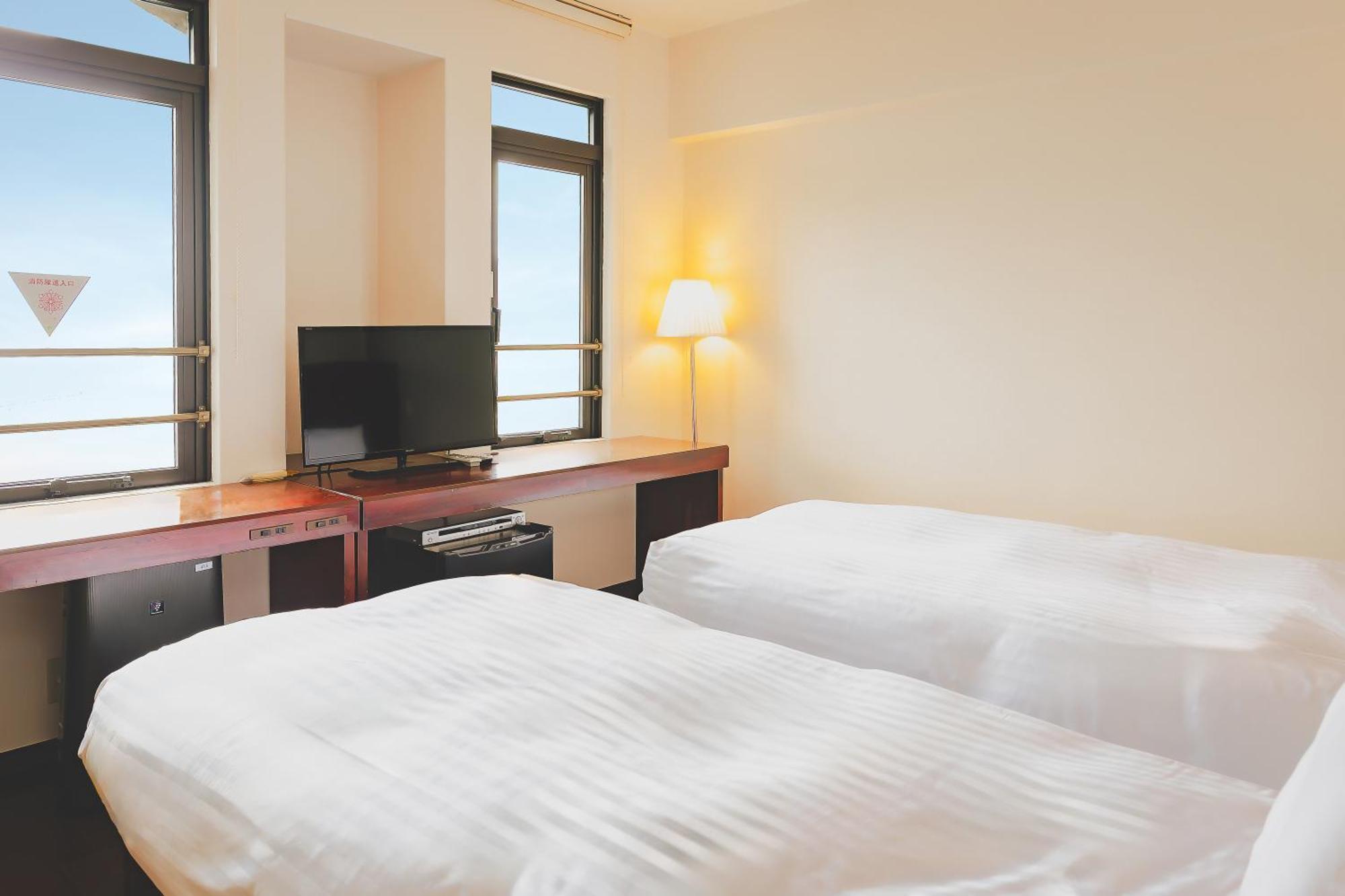 Van Cortlandt Hotel Aira Екстериор снимка