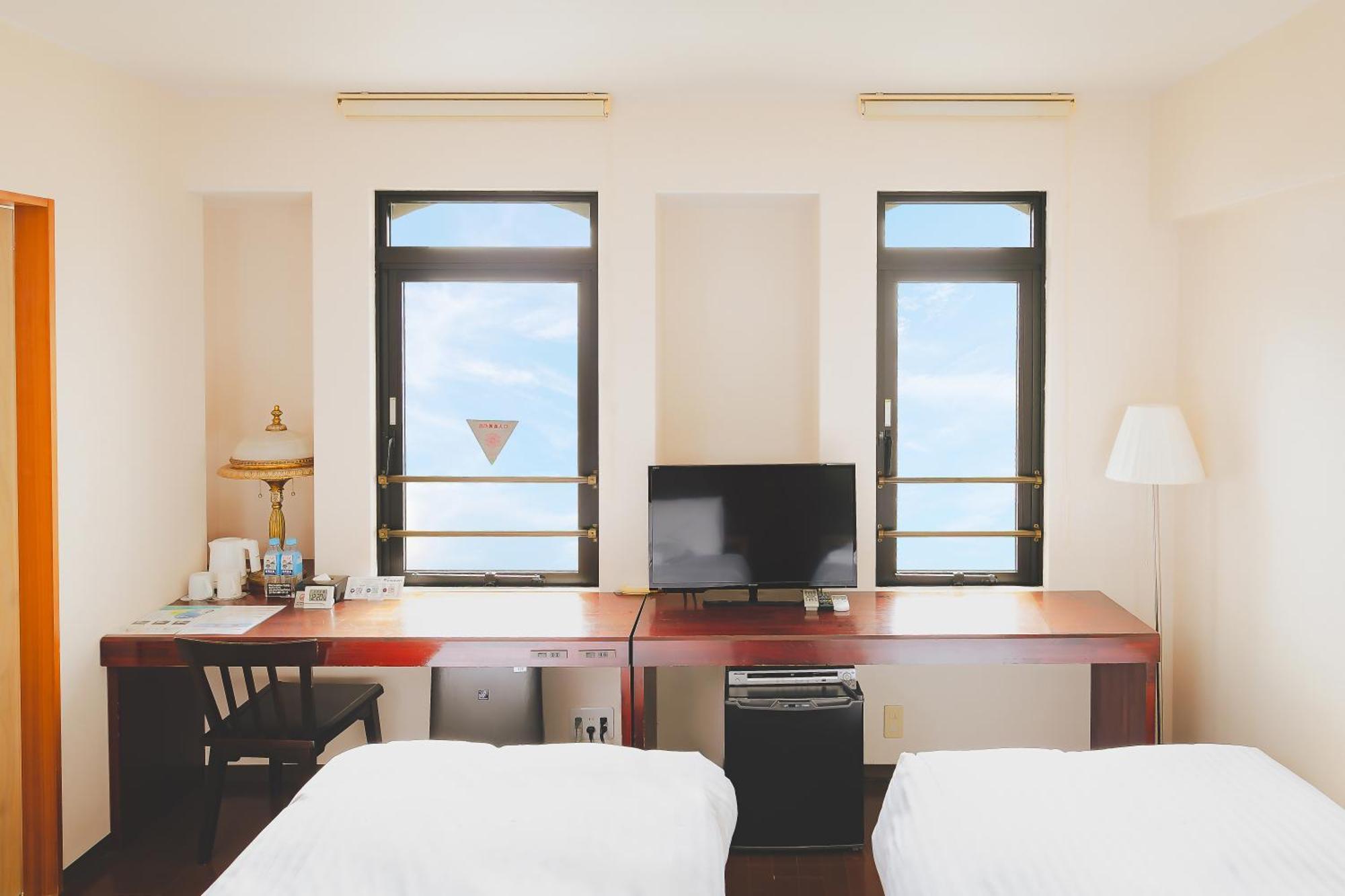 Van Cortlandt Hotel Aira Екстериор снимка